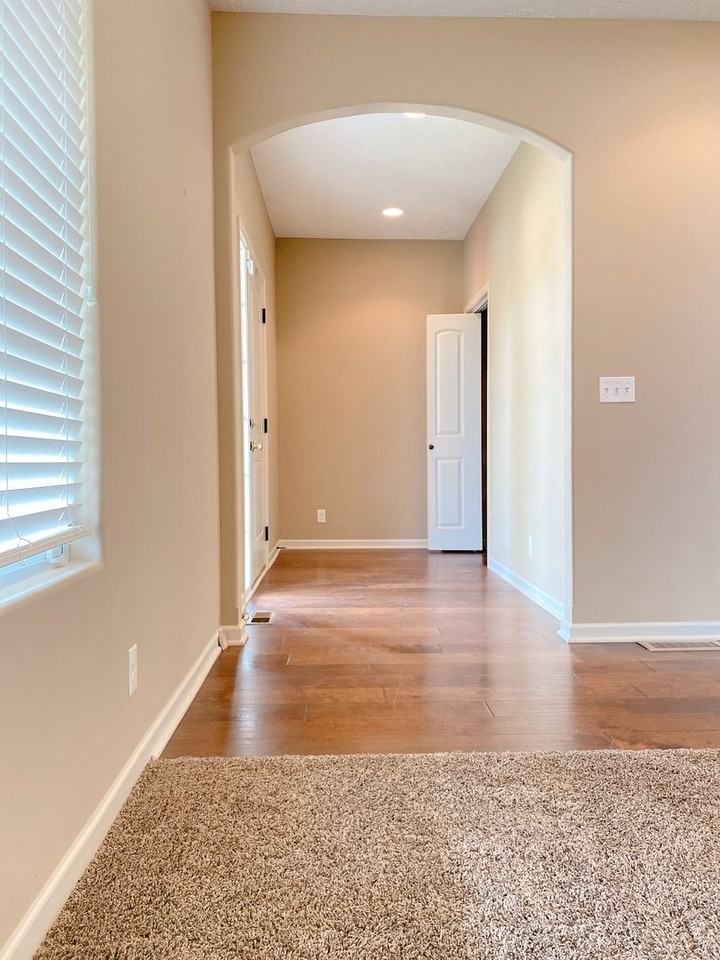 17025 Centennial Rd - Photo 2 of 50