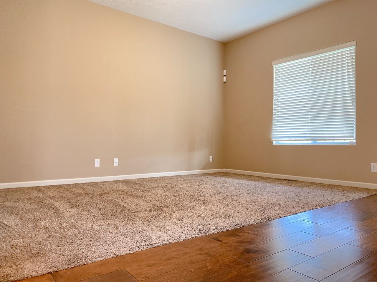 17025 Centennial Rd - Photo 4 of 50