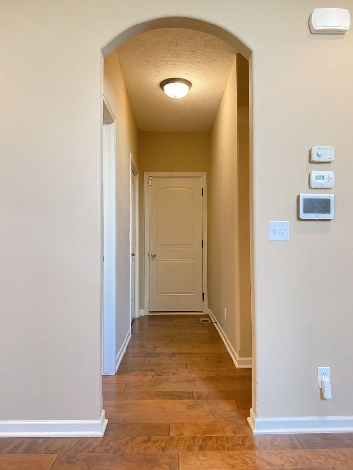 17025 Centennial Rd - Photo 6 of 50