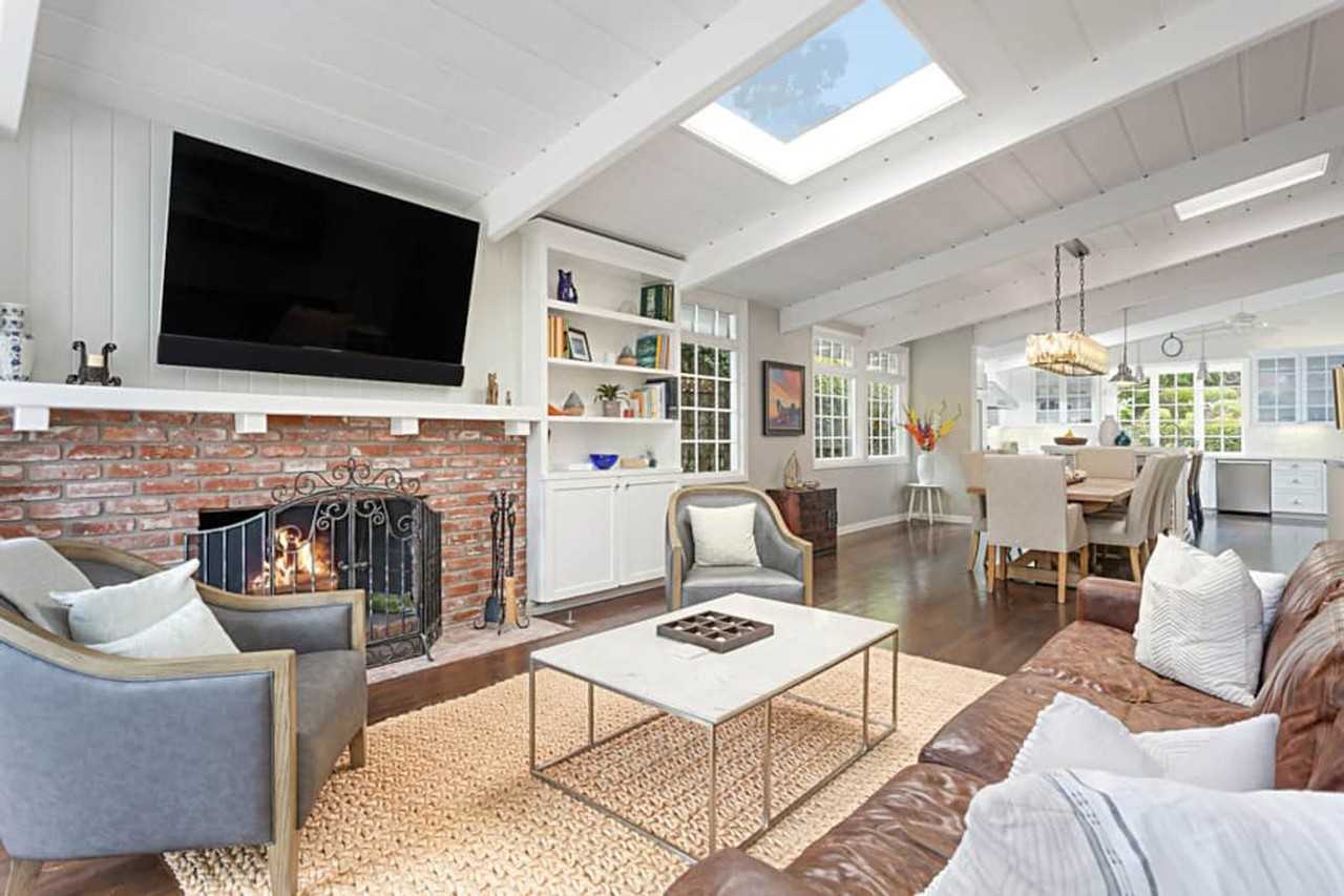 451 Zuni Dr - Photo 3 of 34