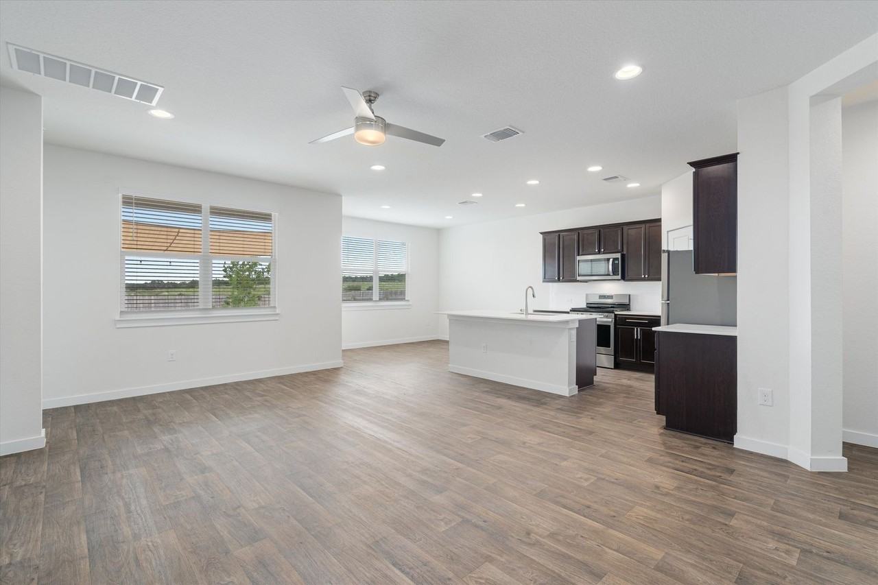 13613 Baileyfield Dr - Photo 6 of 30