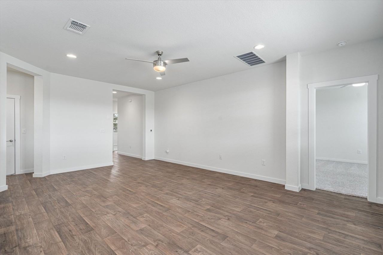 13613 Baileyfield Dr - Photo 7 of 30