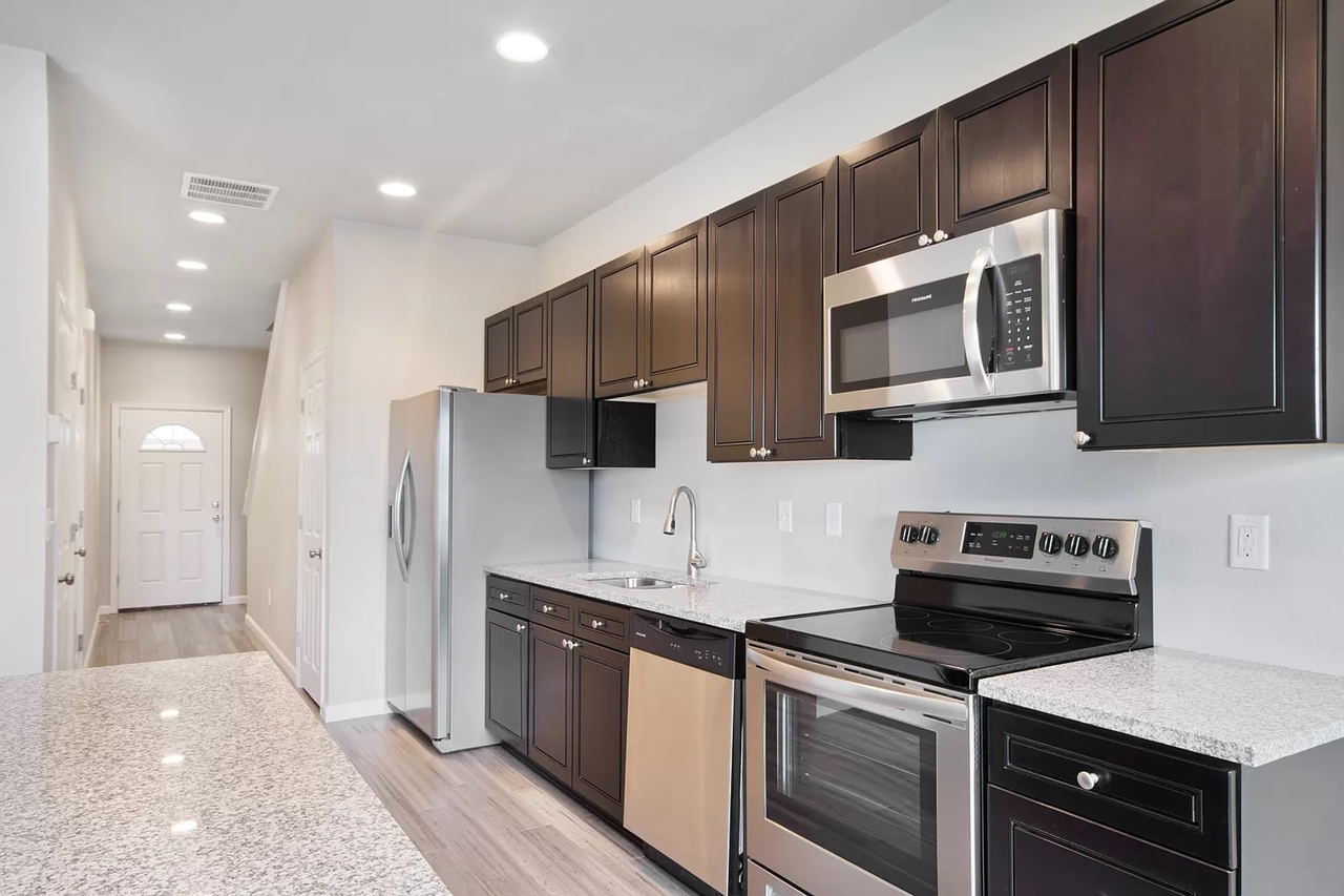 2691 Sable Blvd - Photo 2 of 11