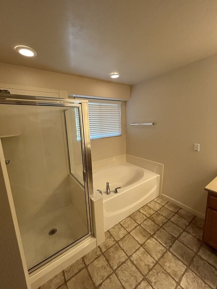 1394 W Stone Meadow Dr - Photo 6 of 12