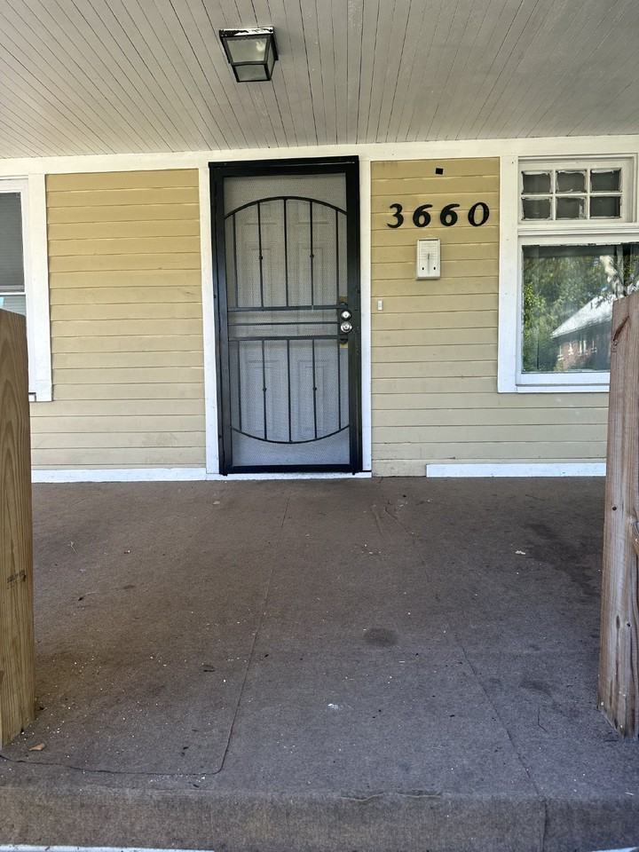 3660 E 146th St - Photo 2 of 18