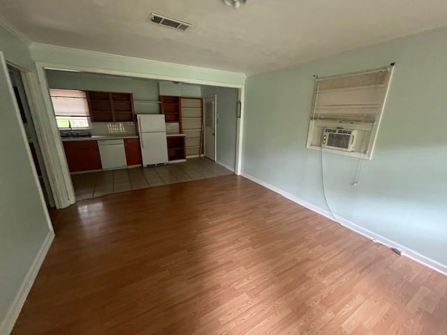 658 Mccluer Rd - Photo 2 of 14