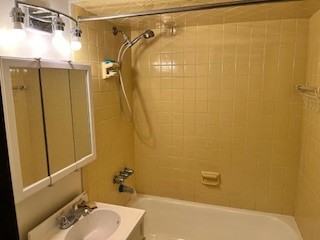 5863 Nicholson St #2 - Photo 5 of 8