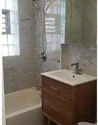 6634 S Greenwood Ave #3B - Photo 2 of 3