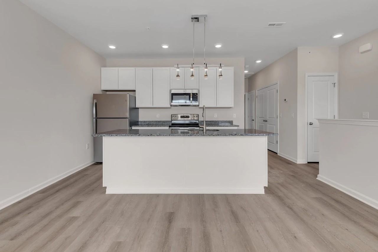 72 Wildflower Ln - Photo 2 of 14