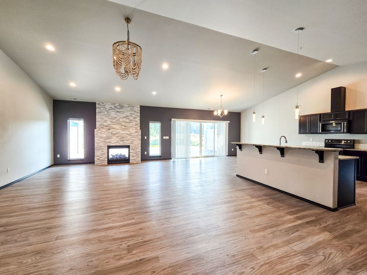 12302 State Route 530 Ne - Photo 3 of 24