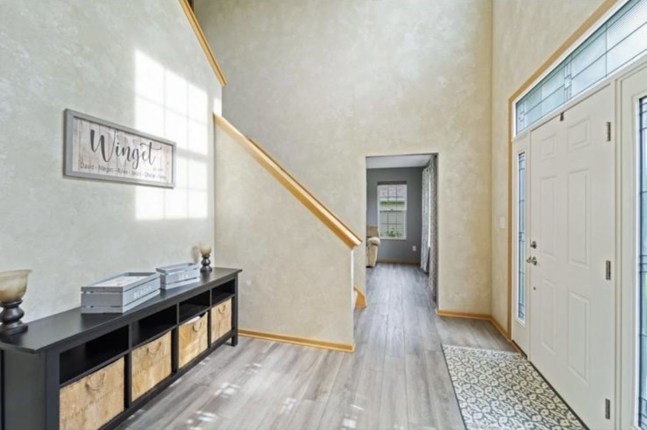 1654 Shumann Dr #NA - Photo 2 of 7