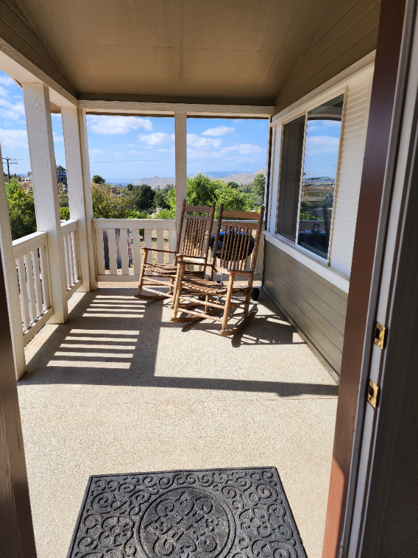 41125 Wade Ln - Photo 2 of 17