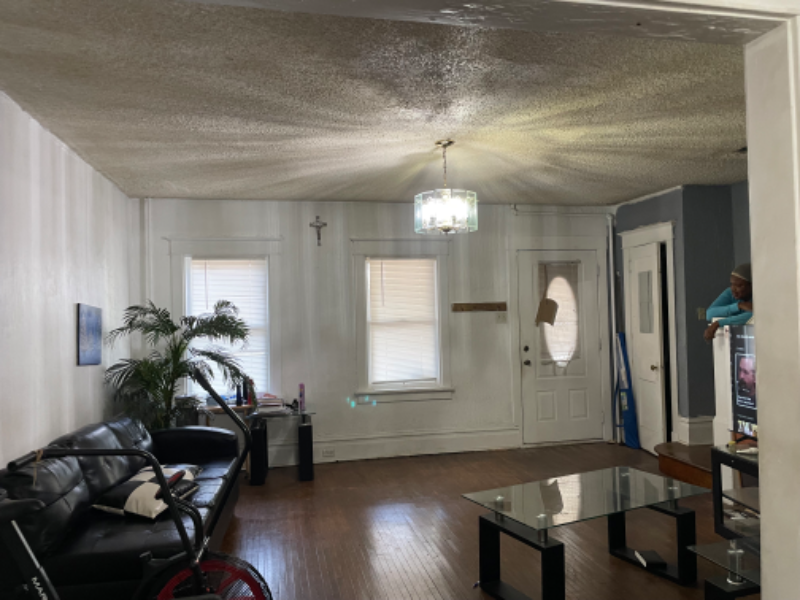 1421 Naudain St - Photo 3 of 12