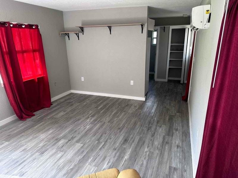 253 Grove Rd - Photo 2 of 16