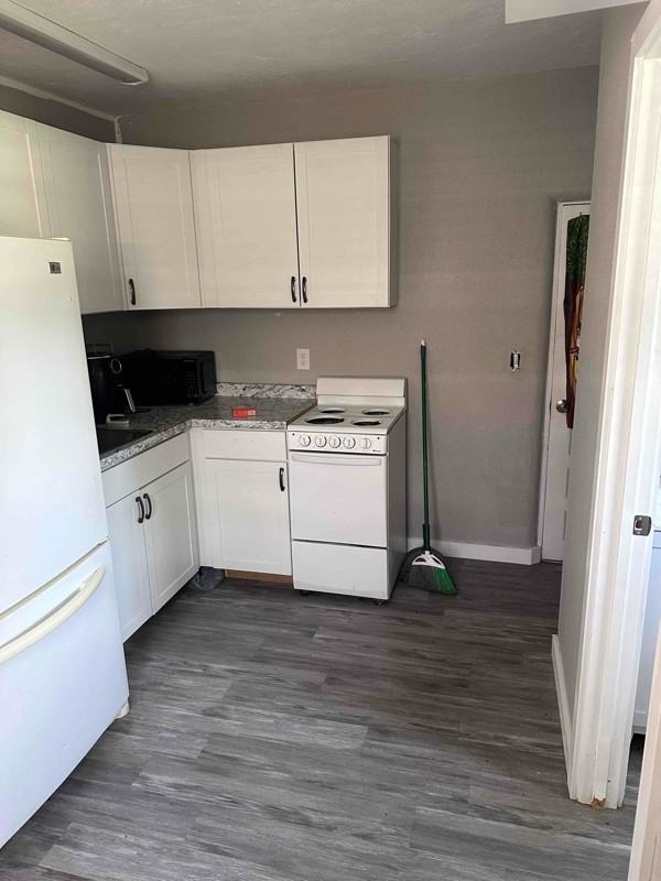 253 Grove Rd - Photo 5 of 16