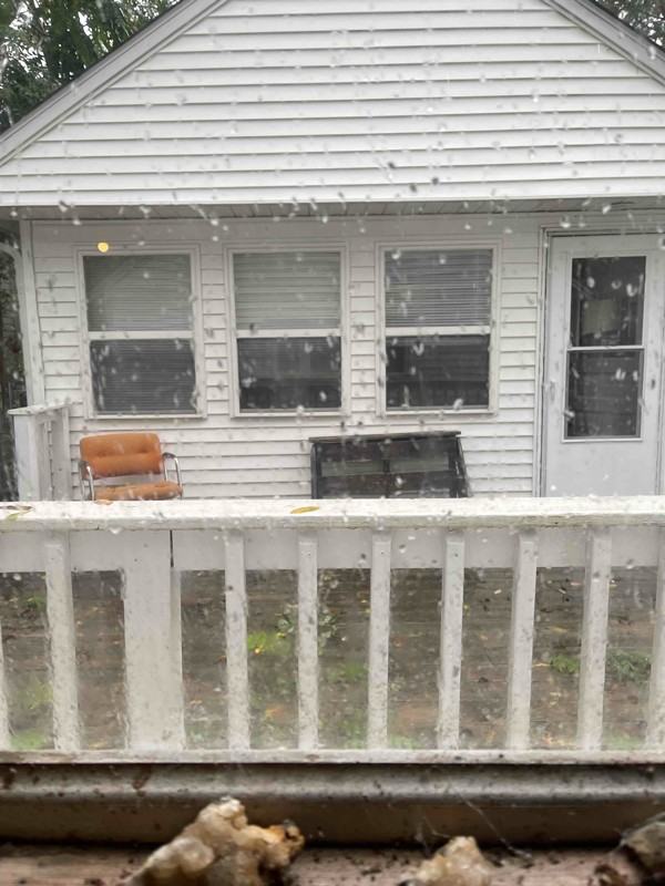 1608 E University St - Photo 2 of 7