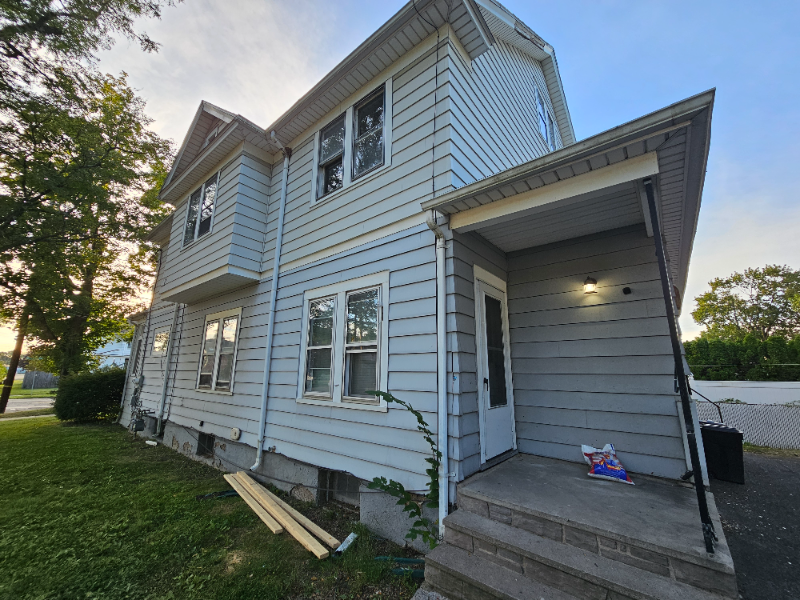 55 Tompkins St #57 - Photo 4 of 18