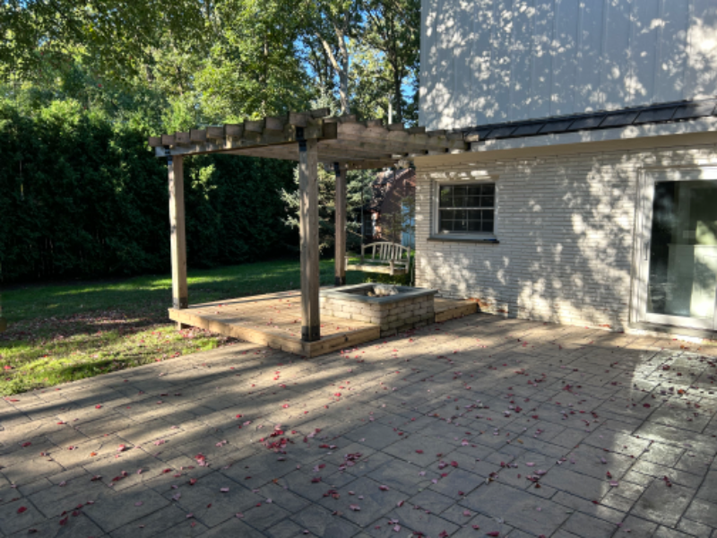 1006 Plaister Ave - Photo 3 of 20