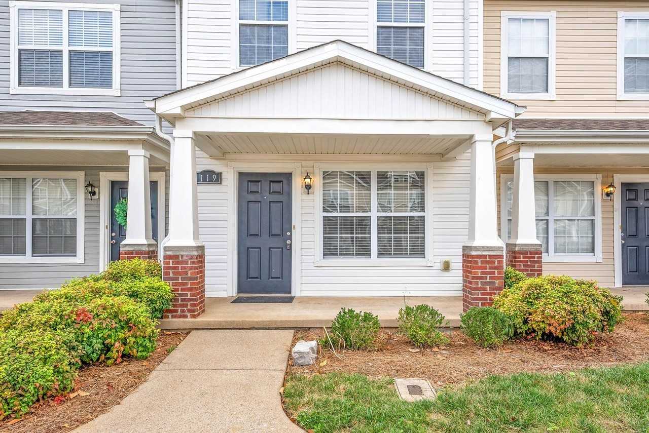 119 Alexander Boulevard - Photo 2 of 25