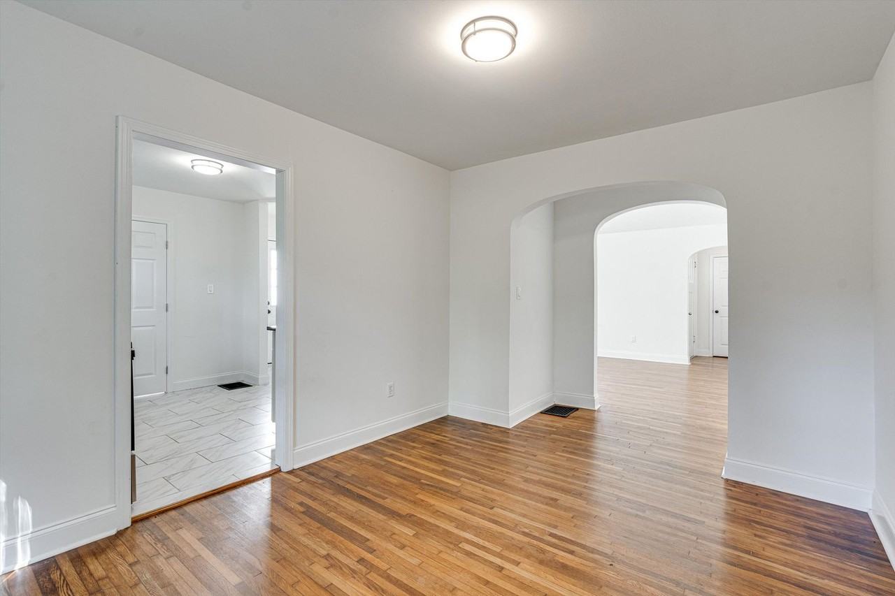 310 Gillespie Rd - Photo 7 of 18