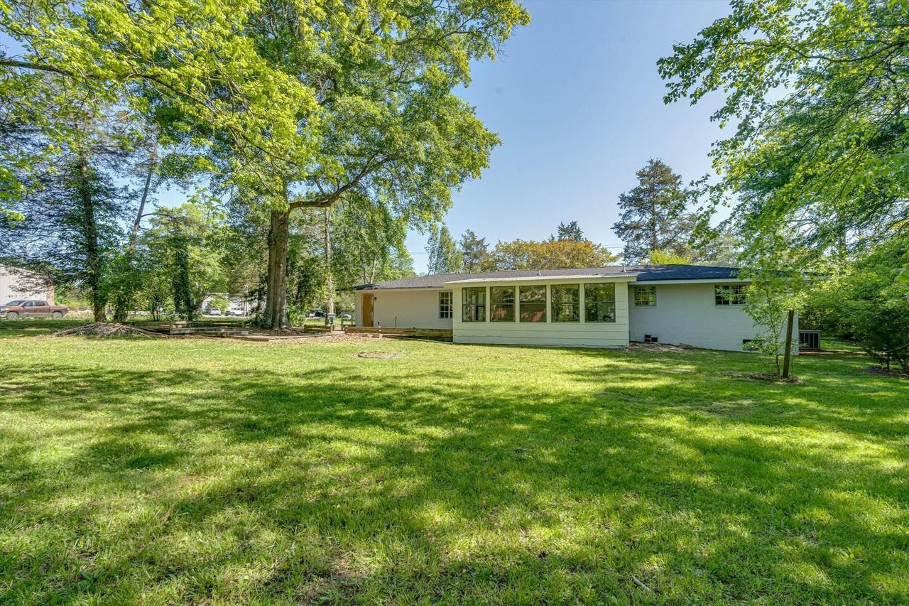 4736 Adams Rd - Photo 7 of 27