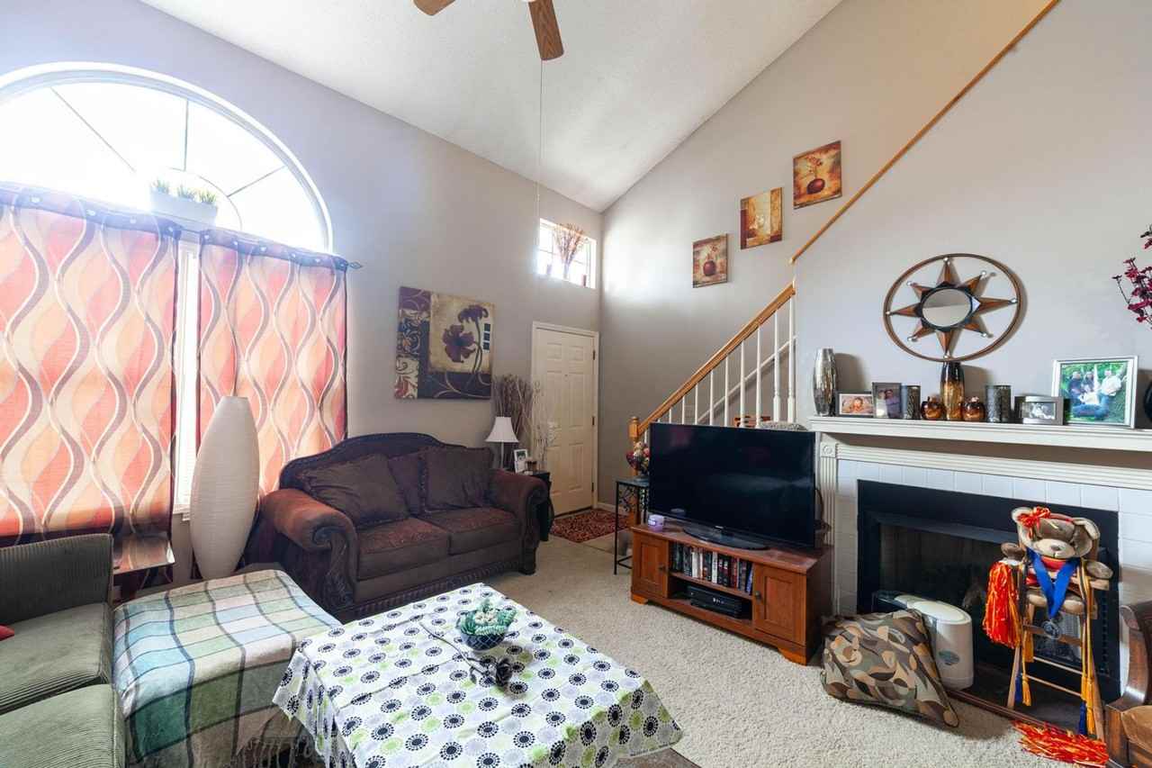 2 N Cedar Lake Dr E - Photo 3 of 9