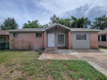 3121 Proswimmer St - Photo 1 of 1