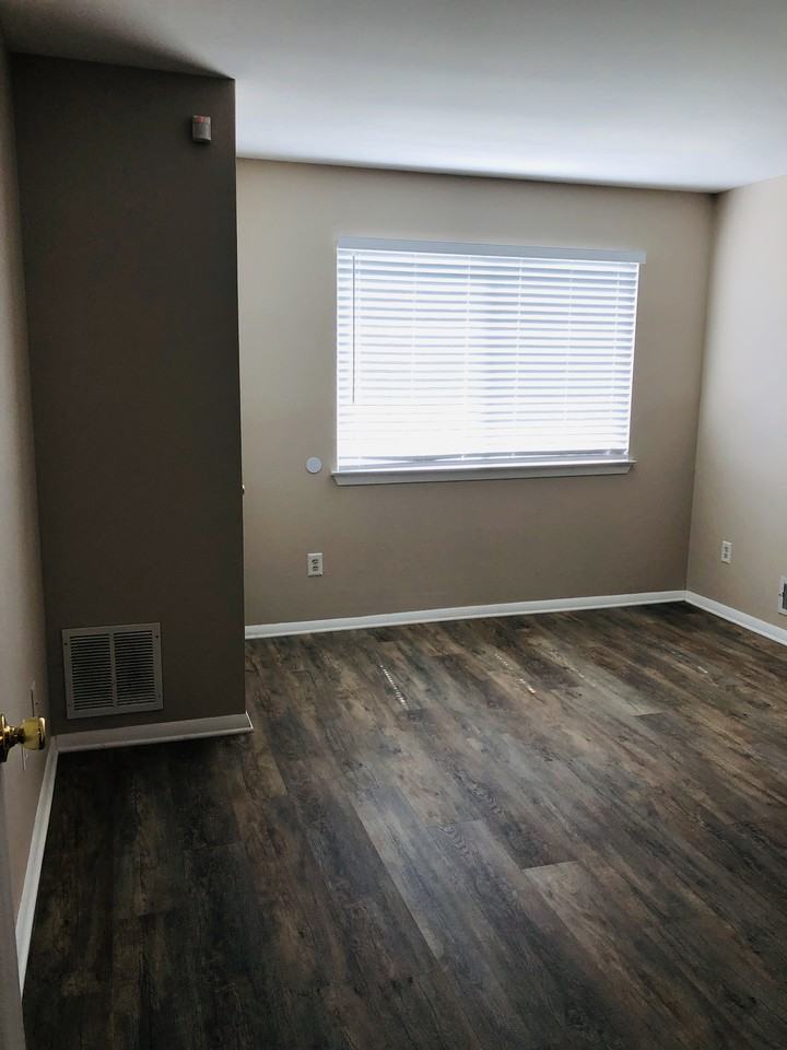 610 Woodchip Rd #610 - Photo 3 of 5