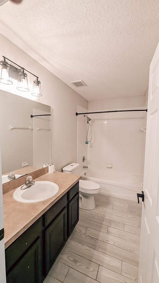 14012 Red Rock Lake Dr #NA - Photo 4 of 31
