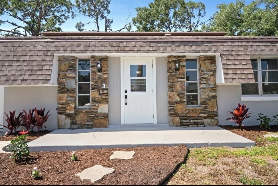 2981 Crane Avenue - Photo 2 of 18