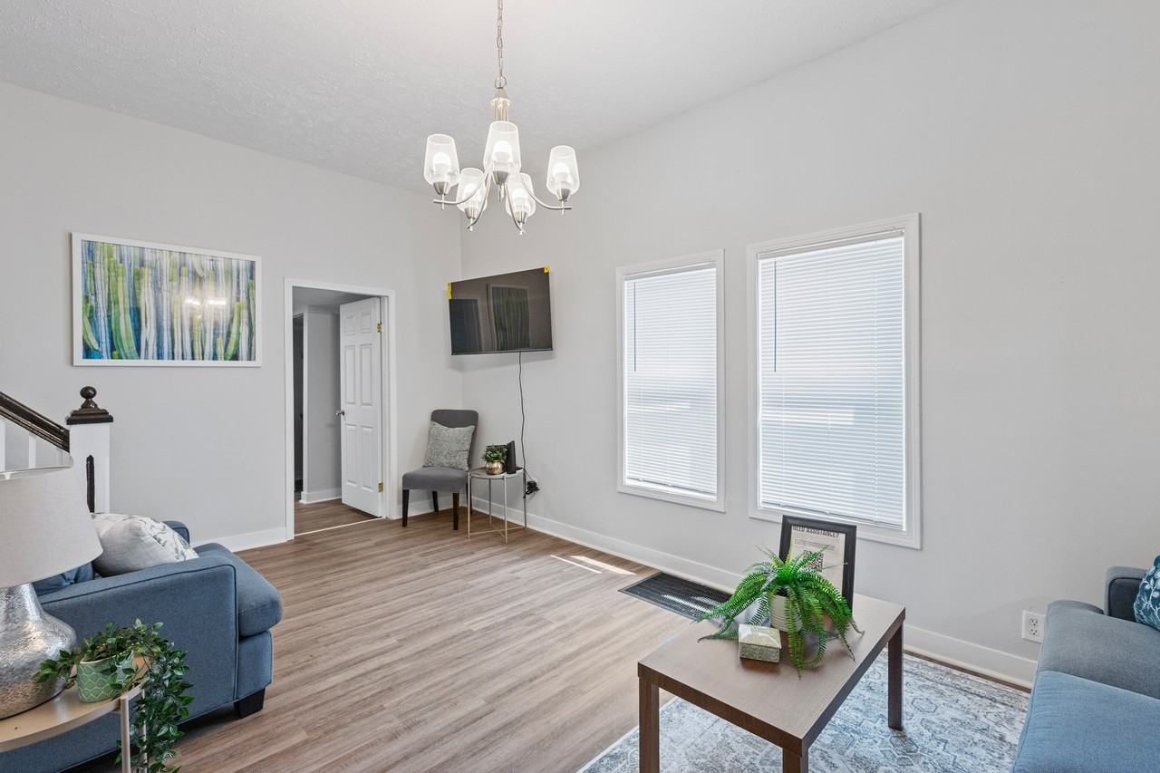 W 11th St & King Ave #2A - Photo 3 of 27