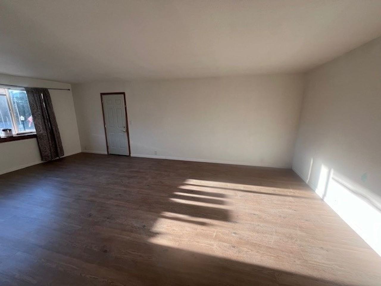 277 Main Street - Photo 5 of 11