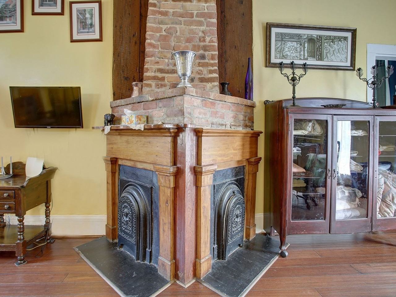 617 Lyons St - Photo 6 of 29