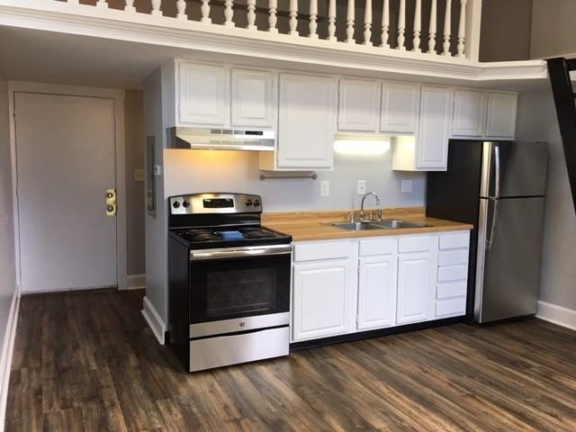 2144-2146 St James Ave - Photo 5 of 20