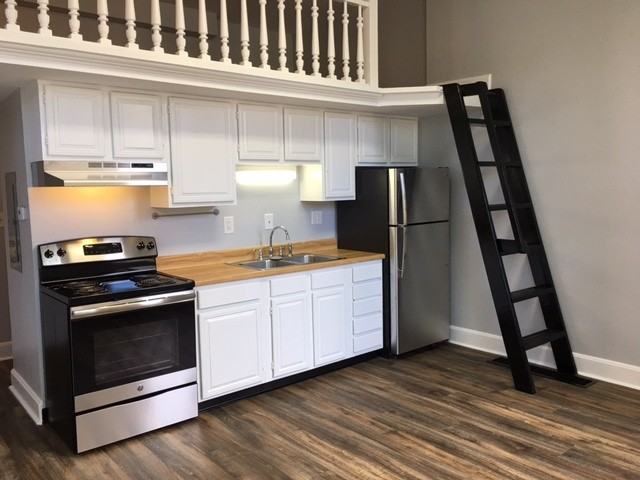 2144-2146 St James Ave - Photo 6 of 20