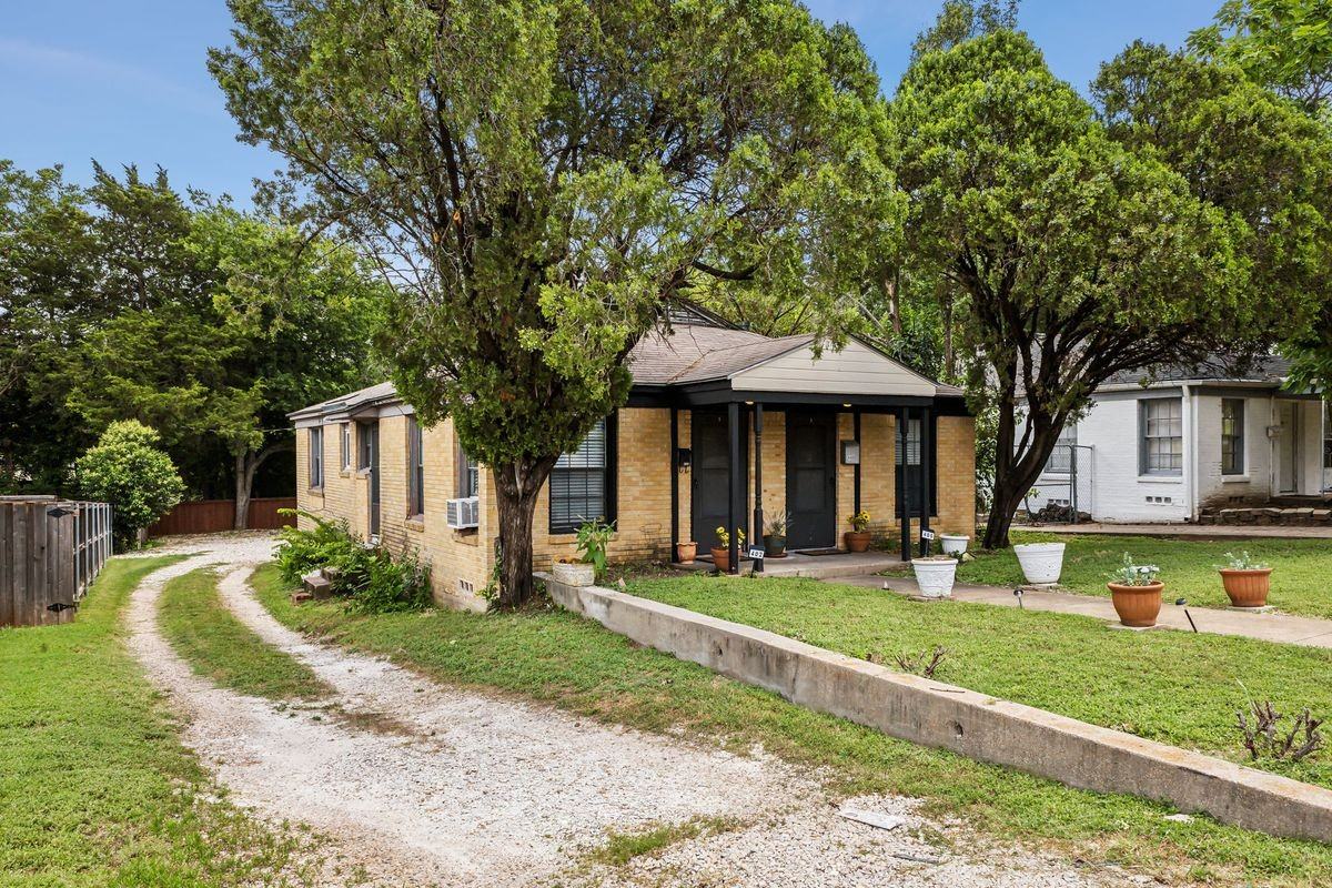 402 N Montreal Ave - Photo 2 of 15