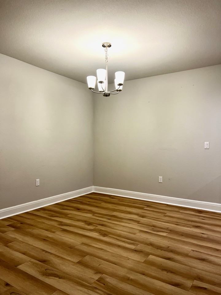 20109 Travis Dr #A - Photo 4 of 11