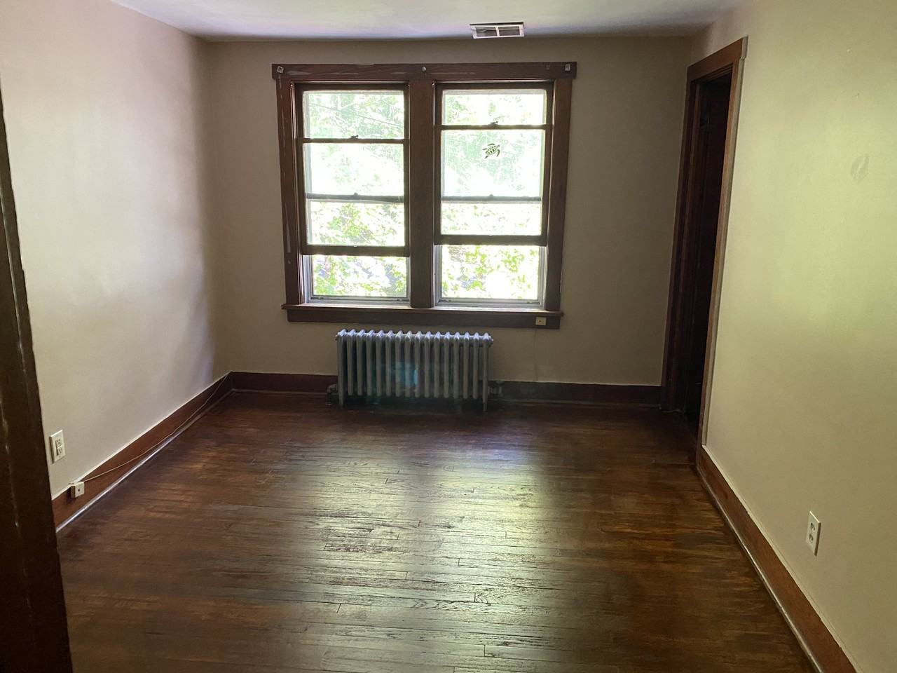 828 Elmwood St #NA - Photo 4 of 12