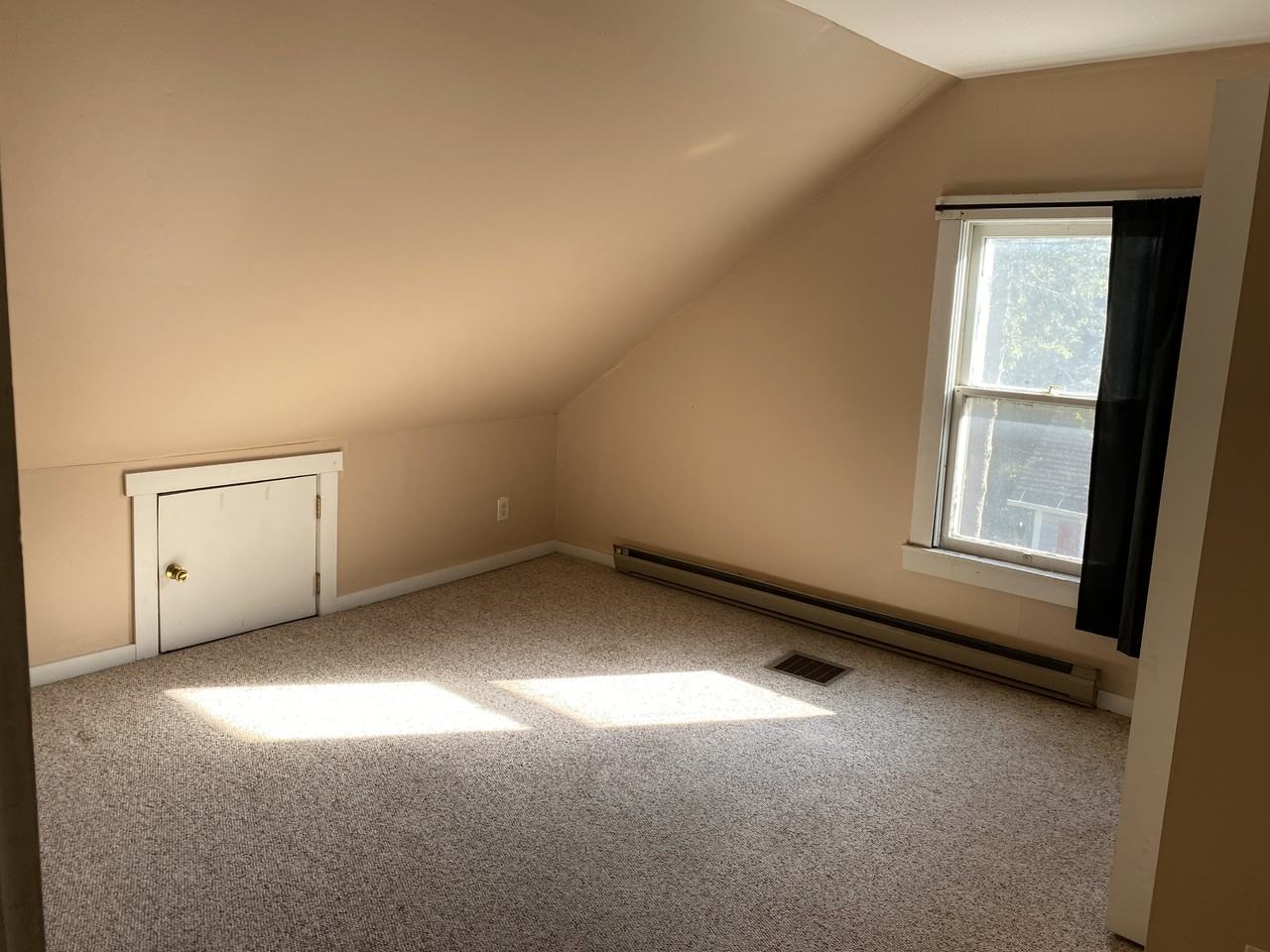 828 Elmwood St #NA - Photo 5 of 12