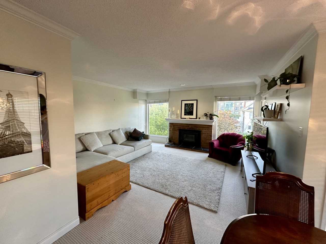 1260 West 10th Avenue #306 - Photo 3 of 14