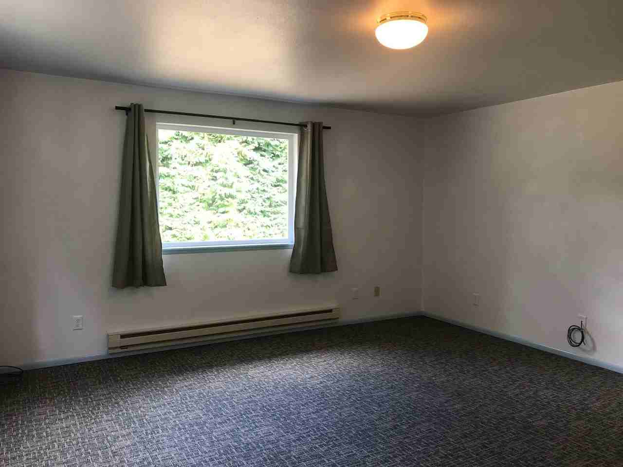 102 Monroe Rd. - Photo 3 of 13