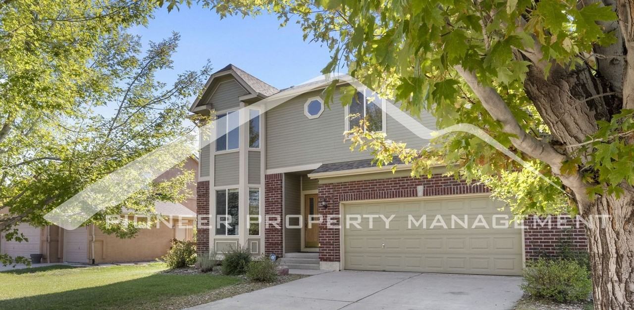 3654 Tail Wind Dr - Photo 2 of 24