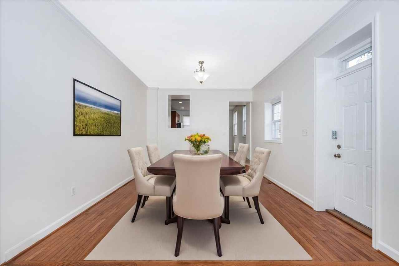 3401 Esther Pl - Photo 3 of 21