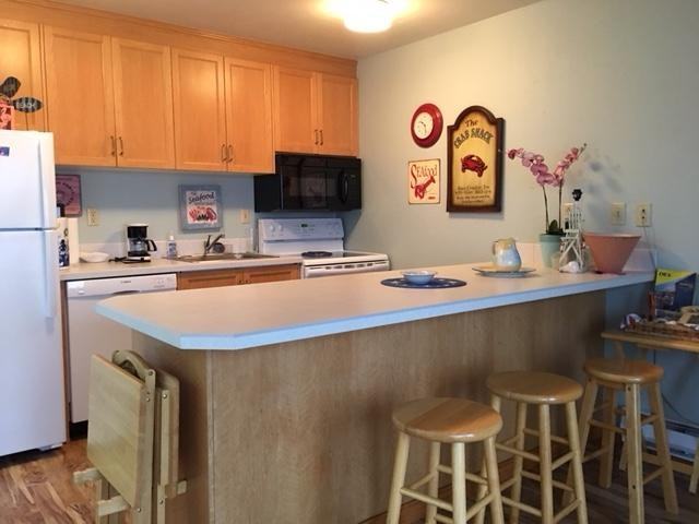 1000 Se Bay Blvd - Photo 5 of 16