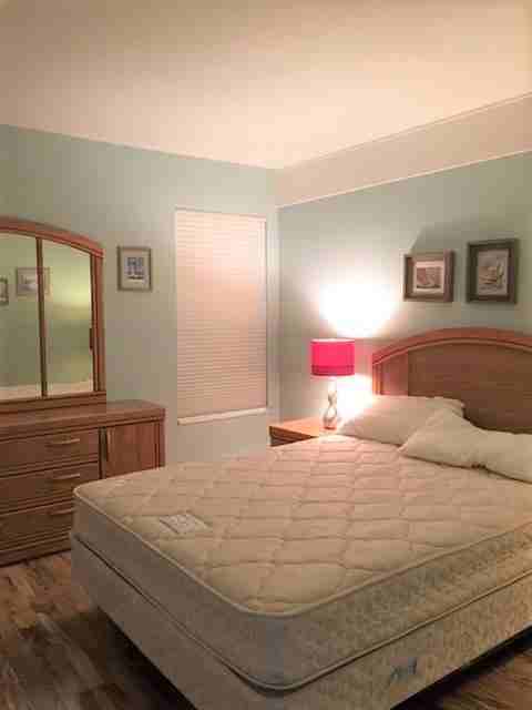 1000 Se Bay Blvd - Photo 7 of 16