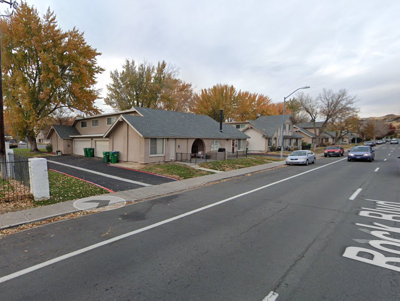 2171 Rock Blvd - Photo 2 of 12