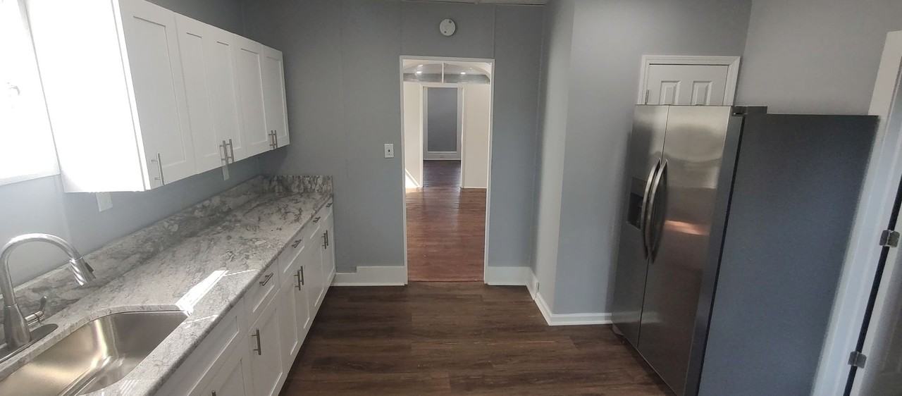 138 Main St - Photo 2 of 10