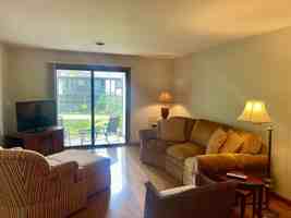 featured image of 22 Willabay Dr Unit A