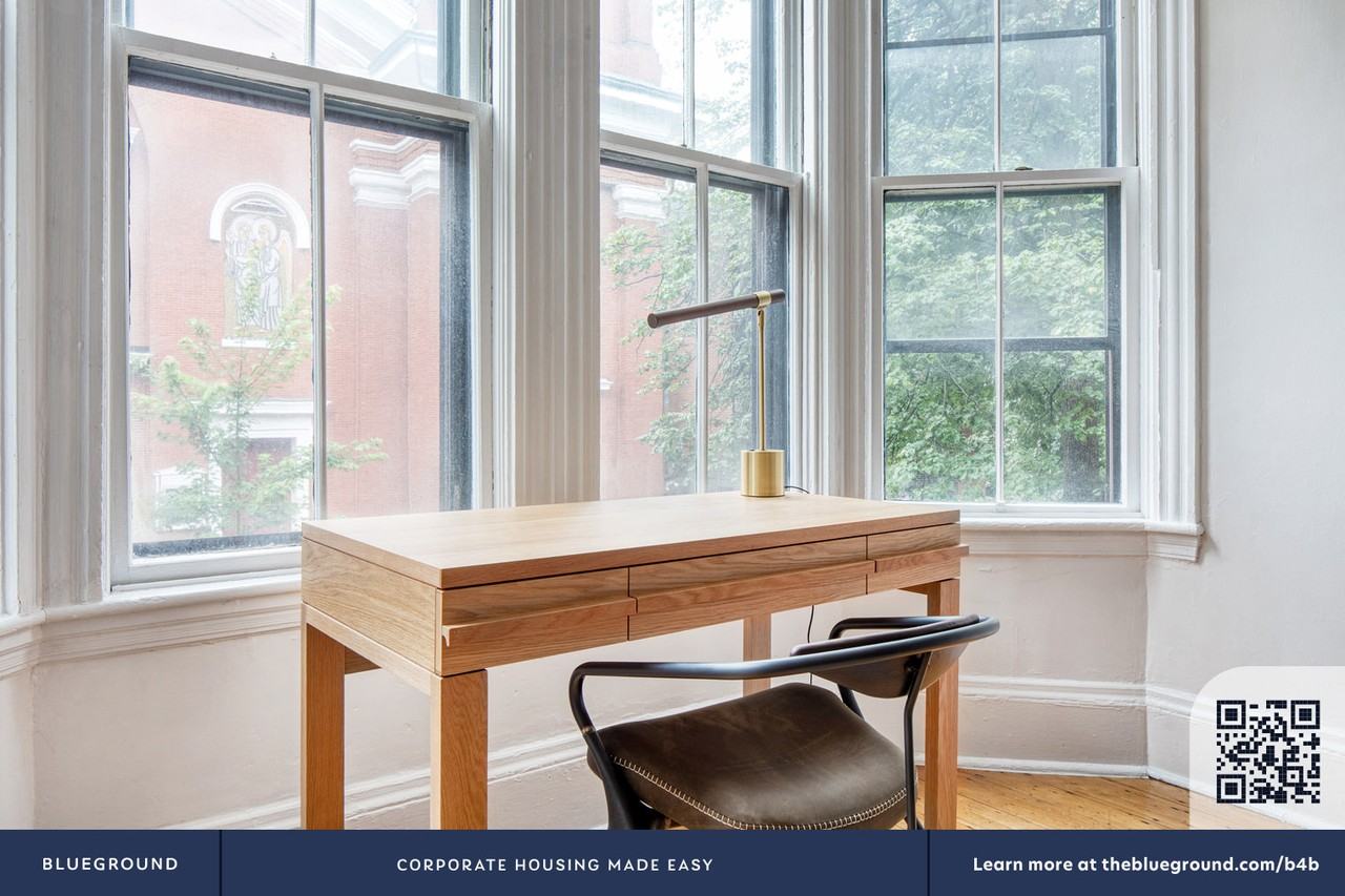 14 Union Park St #460 - Photo 5 of 20