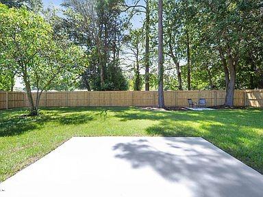 471 Jeri Dr #NA - Photo 4 of 32